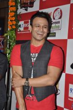 Vivek Oberoi promotes BIG Green Ganesha 2012 campaign by 92.7 BIG FM at BIG FM studio, Andheri West, Mumbai on 21st Sept 2012 (50).JPG