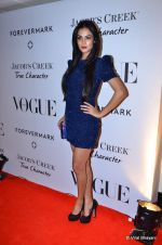 Sonal Chauhan at Vogue_s 5th Anniversary bash in Trident, Mumbai on 22nd Sept 2012 (101).JPG