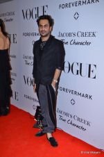 at Vogue_s 5th Anniversary bash in Trident, Mumbai on 22nd Sept 2012 (65).JPG