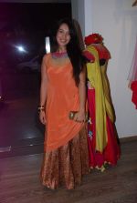 Shraddha Nigam at Shraddha and Mayank showcase in Atosa, Mumbai on 24th Sept 2012 (10).JPG