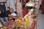 Rajpal Yadav visits Andheri Ka Raja in Mumbai on 27th Sept 2012 (17).JPG