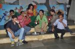 Vivek Oberoi and Mallika Sherawat promote Kismat, Love, Paisa, Dilli at Pritam da dhaba in Dadar, Mumbai on 27th Sept 2012 (107).JPG
