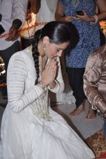 Nargis Fakhri at Andheri ka Raja in Mumbai on 28th Sept 2012 (22).JPG