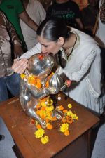 Nargis Fakhri at Andheri ka Raja in Mumbai on 28th Sept 2012 (56).JPG
