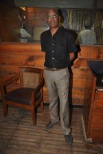 at the completion of 100 episodes in Afsar Bitiya on Zee TV by Raakesh Paswan in Sky Lounge, Juhu, Mumbai on 28th Sept 2012 (21).JPG