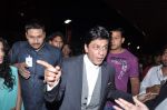Shahrukh Khan at the Premiere of Chittagong in Mumbai on 3rd Oct 2012 (173).JPG