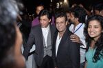 Shahrukh Khan, Bedabrata Pain, Vega Tamotia at the Premiere of Chittagong in Mumbai on 3rd Oct 2012 (157).JPG