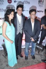 Shahrukh Khan, Bedabrata Pain, Vega Tamotia at the Premiere of Chittagong in Mumbai on 3rd Oct 2012 (165).JPG