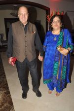 Prem Chopra at Anu and Sashi Ranjan_s wedding anniversary in J W Marriott on 4th Oct 2012 (5).JPG