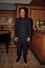 at Shobha De_s felicitation by Veuve Clicquot on 5th Oct 2012 (15).JPG