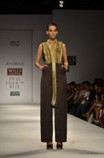 Model walk the ramp for Anaikka Show at Wills Lifestyle India Fashion Week 2012 day 2 on 7th Oct 2012 (92).JPG