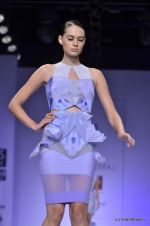 Model walk the ramp for Alpana and Neeraj Show at Wills Lifestyle India Fashion Week 2012 day 3 on 8th Oct 2012 (27).JPG