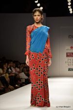 Model walk the ramp for Anupama Dayal Show at Wills Lifestyle India Fashion Week 2012 day 3 on 8th Oct 2012 (73).JPG