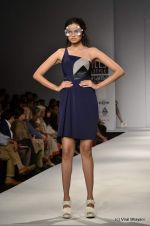 Model walk the ramp for Gaurav & Ritika Show at Wills Lifestyle India Fashion Week 2012 day 3 on 8th Oct 2012 (37).JPG