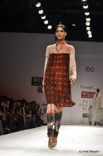 Model walk the ramp for Rahul Singh Show at Wills Lifestyle India Fashion Week 2012 day 4 on 9th Oct 2012 (42).JPG