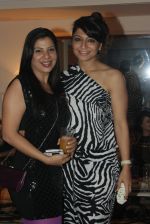 Sambhavna Seth at Model Liza Malik_s birthday get-together in Mumbai on 8th Oct 2012 (7).JPG