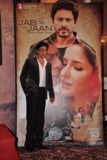 Shahrukh Khan at the press Conference of Jab Tak Hai jaan in Taj Land_s End on 8th Oct 2012 (6).JPG