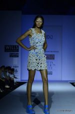 Model walk the ramp for Anand Bhushan Show at Wills Lifestyle India Fashion Week 2012 day 4 on 9th Oct 2012 (10).JPG
