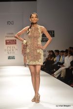 Model walk the ramp for Charu Parashar Show at Wills Lifestyle India Fashion Week 2012 day 5 on 10th Oct 2012 (48).JPG