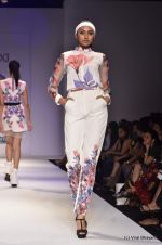 Model walk the ramp for Hemant and Nandita Show at Wills Lifestyle India Fashion Week 2012 day 5 on 10th Oct 2012 (146).JPG