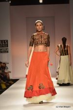Model walk the ramp for Joymitra Show at Wills Lifestyle India Fashion Week 2012 day 5 on 10th Oct 2012 (130).JPG