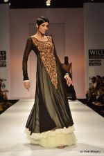 Model walk the ramp for Joymitra Show at Wills Lifestyle India Fashion Week 2012 day 5 on 10th Oct 2012 (172).JPG