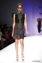 Model walk the ramp for Raj Shroff Show at Wills Lifestyle India Fashion Week 2012 day 5 on 10th Oct 2012 (112).JPG