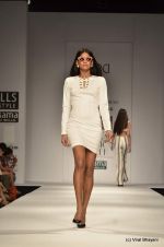 Model walk the ramp for Shivan and Narresh Show at Wills Lifestyle India Fashion Week 2012 day 5 on 10th Oct 2012 (63).JPG
