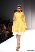 Model walk the ramp for Virtues Show at Wills Lifestyle India Fashion Week 2012 day 5 on 10th Oct 2012 (155).JPG