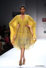 Model walk the ramp for Virtues Show at Wills Lifestyle India Fashion Week 2012 day 5 on 10th Oct 2012 (172).JPG