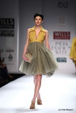 Model walk the ramp for Virtues Show at Wills Lifestyle India Fashion Week 2012 day 5 on 10th Oct 2012 (176).JPG