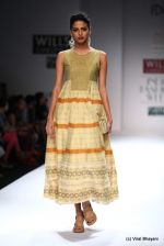 Model walk the ramp for Virtues Show at Wills Lifestyle India Fashion Week 2012 day 5 on 10th Oct 2012 (180).JPG