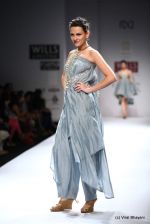 Model walk the ramp for Virtues Show at Wills Lifestyle India Fashion Week 2012 day 5 on 10th Oct 2012 (209).JPG