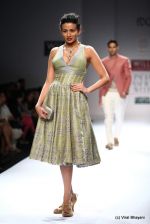 Model walk the ramp for Virtues Show at Wills Lifestyle India Fashion Week 2012 day 5 on 10th Oct 2012 (232).JPG