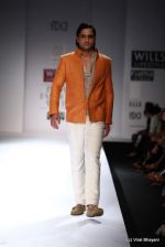 Model walk the ramp for Virtues Show at Wills Lifestyle India Fashion Week 2012 day 5 on 10th Oct 2012 (238).JPG