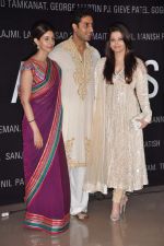 Abhishek Bachchan, Aishwarya Rai Bachchan at Seventy Art show for Big B_s birthday in Mumbai on 11th Oct 2012 (122).JPG