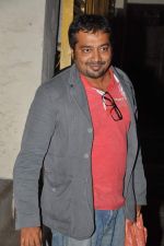 Anurag Kashyap snapped at Ketnav in Mumbai on 11th Oct 2012 (10).JPG