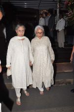 Jaya Bachchan at Amitabh Bachchan_s 212 Bday bash on 11th Oct 2012 (60).JPG