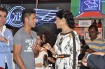 Siddharth Mallya, Sameera Reddy at the Inauguration of KIEHL_s outlet in South Mumbai on 14th Oct 2012 (20).JPG