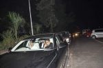 Saif Ali Khan and Kareena Kapoor snapped on their way for a private dinner to Taj Hotel in Mumbai on 15th Oct 2012 (14).JPG