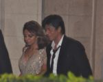 Shahrukh Khan at Saif Kareena wedding in Taj, Mumbai on 16th Oct 2012 (4).JPG