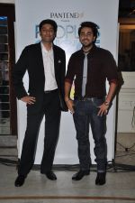 Ayushman Khurana, Akash Sharma at the launch of People_s Choice Awards in ITC Grand Maratha, Mumbai on 17th Oct 2012 (83).JPG