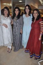 Kajol, Zarine Khan, Farah Ali Khan at designer preview at Zarine Khan_s Fizaa in Juhu, Mumbai on 17th Oct 2012 (68).JPG
