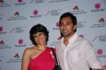 Mandira Bedi and Rahul Khanna at Jaslok Hospital to go Pink on 15th Oct 2012 (4).JPG