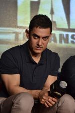 Aamir Khan at the music launch of film Talaash in Mumbai on 18th Oct 2012 (207).JPG