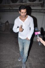 John Abraham at Student of the year special screening in PVR, Mumbai on 18th Oct 2012 (52).JPG