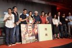 Reema Kagti, Ritesh Sidhwani, Aamir Khan, Rani Mukerji, Javed Akhtar, Bhushan Kumar, Ram Sampath, Farhan Akhtar, Zoya Akhtarat the music launch of film Talaash in Mumbai on 18th Oct 2012  (4).JPG