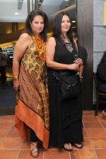 Deveika Bhojwani (left) with Malavika Sangghvi  at Serafina launch in Palladium, Mumbai on 19th Oct 2012.jpg
