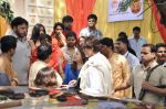 Amitabh Bachchan at dn nagar durga pooja in Mumbai on 21st Oct 2012 (30).JPG