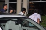 Shahrukh Khan came to Bid farewell to Yash Chopra in Lilavati Hospital on 21st Oct 2012 (47).JPG